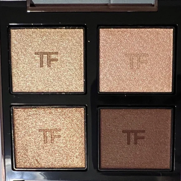 Tom Ford Eye Palette - Peach Glamour - Picture 6 of 8